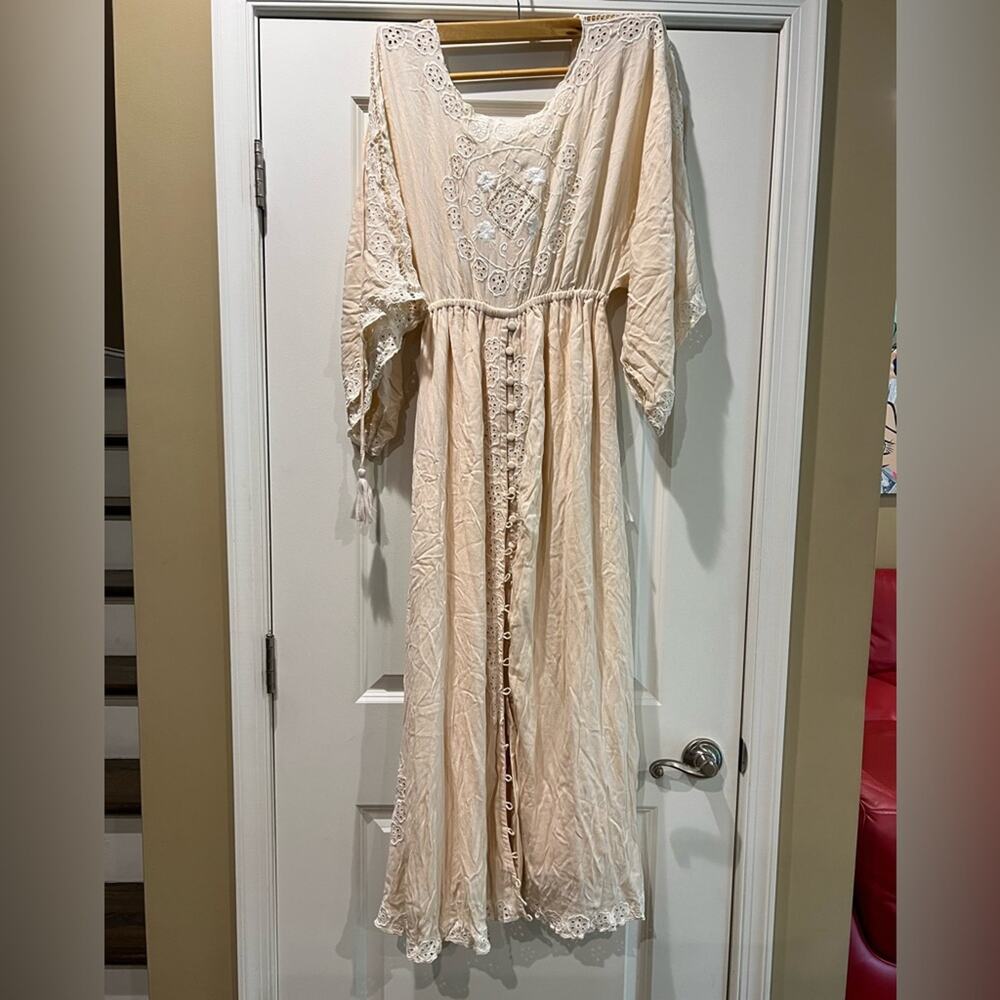 Fillyboo embroidered elegant Cream Lace Dress